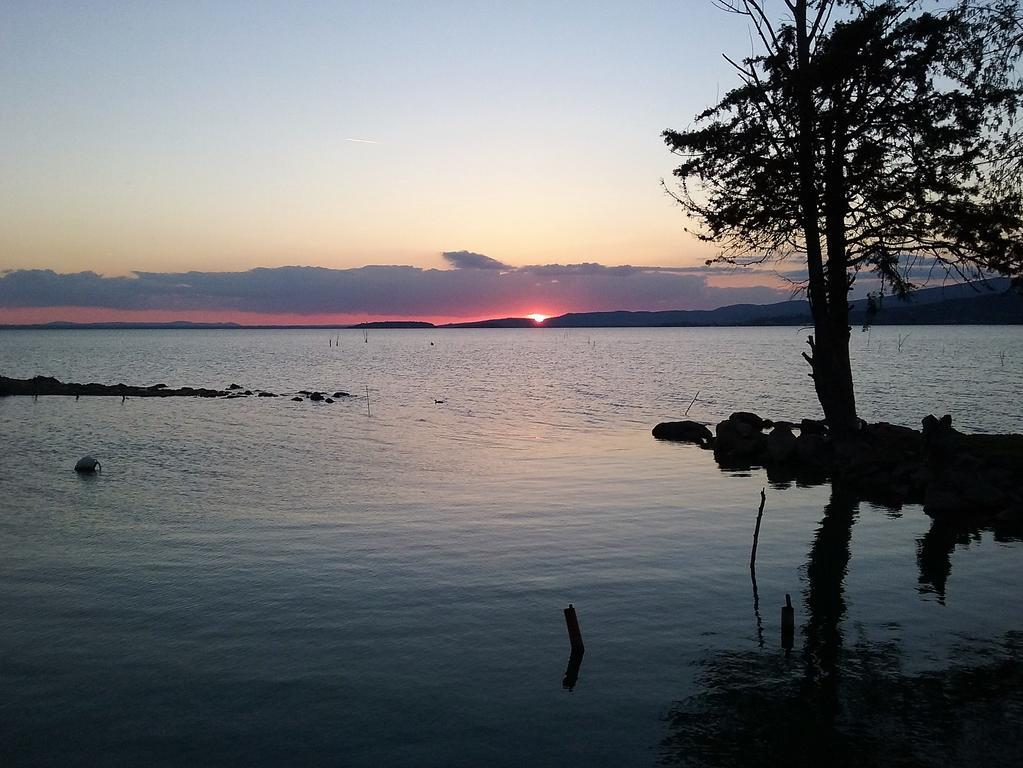 La Dimora Sul Trasimeno Hotel Magione Exterior photo